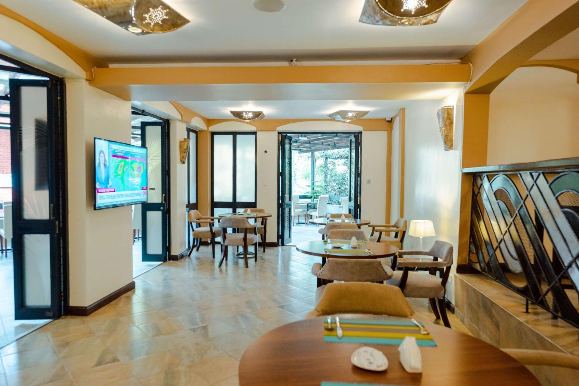 Heri Heights Hotel Apartments, Surestay Collection By Best Western Ναϊρόμπι Εξωτερικό φωτογραφία