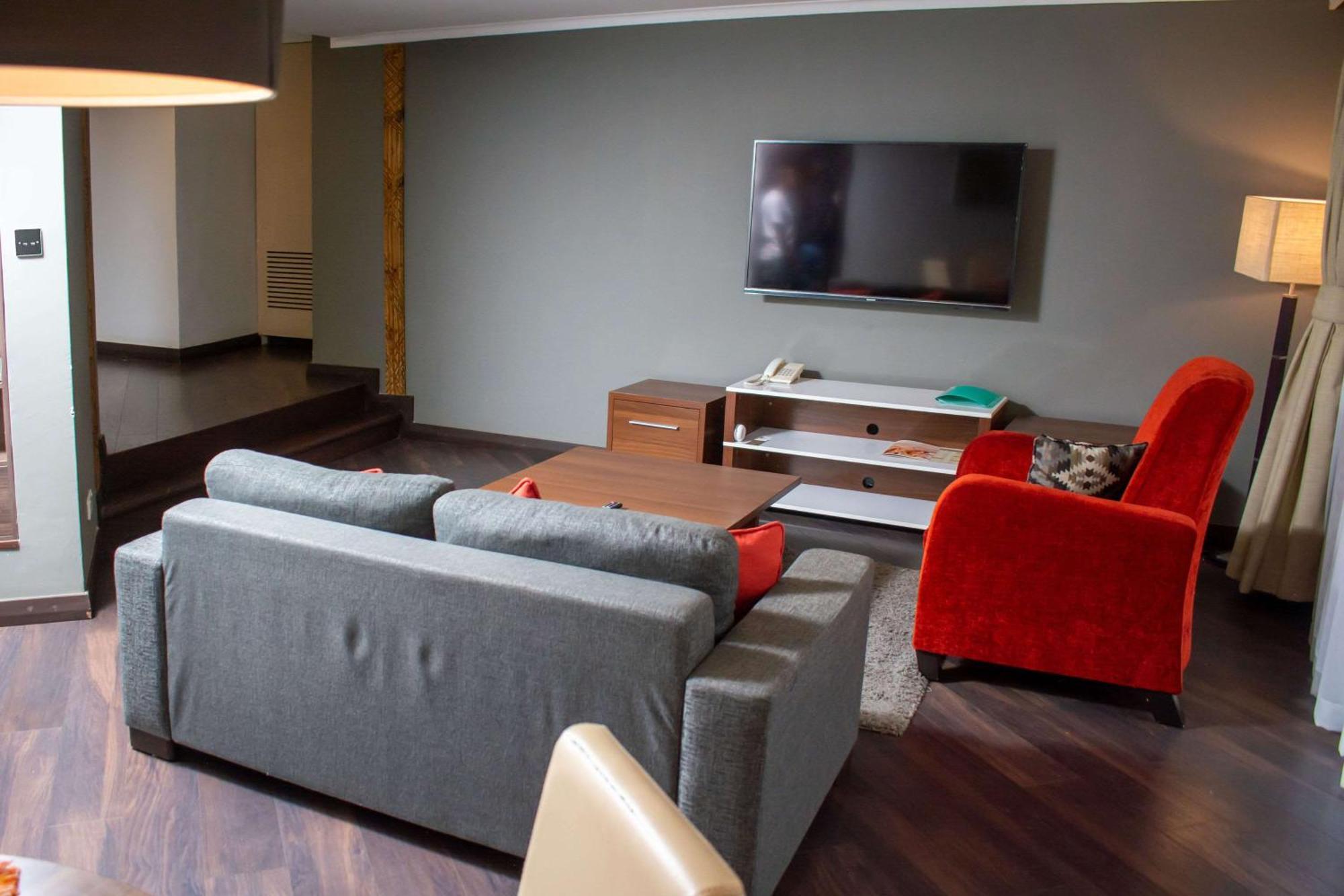 Heri Heights Hotel Apartments, Surestay Collection By Best Western Ναϊρόμπι Εξωτερικό φωτογραφία