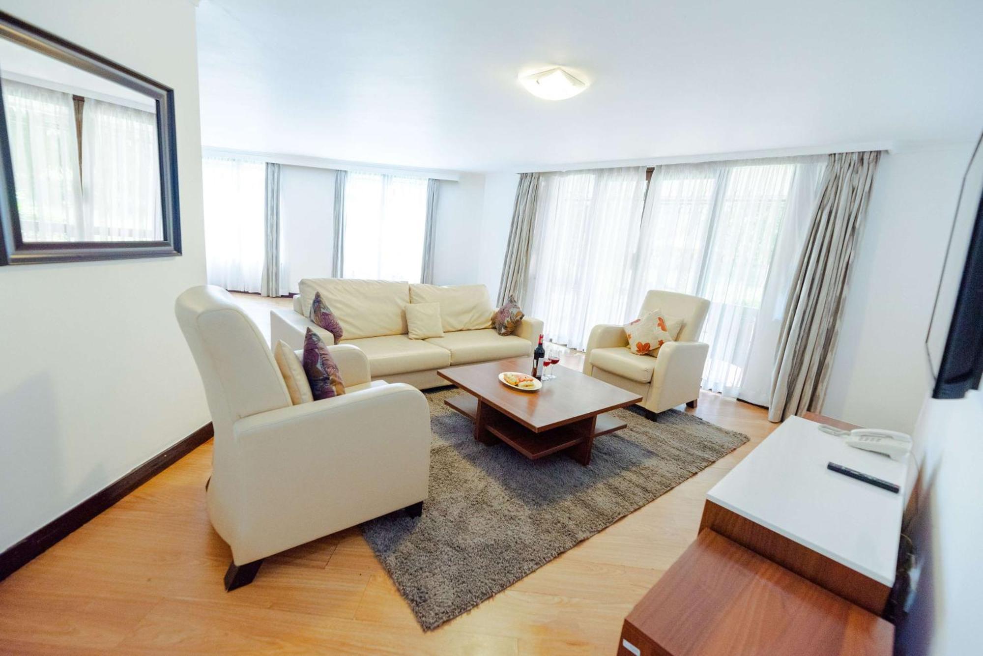 Heri Heights Hotel Apartments, Surestay Collection By Best Western Ναϊρόμπι Εξωτερικό φωτογραφία